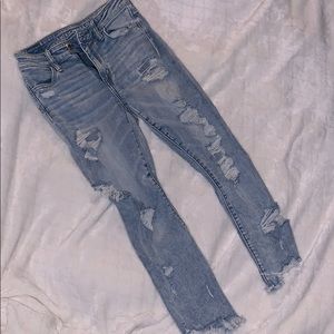 American Eagle Skinny Stretch Jeans w Holes